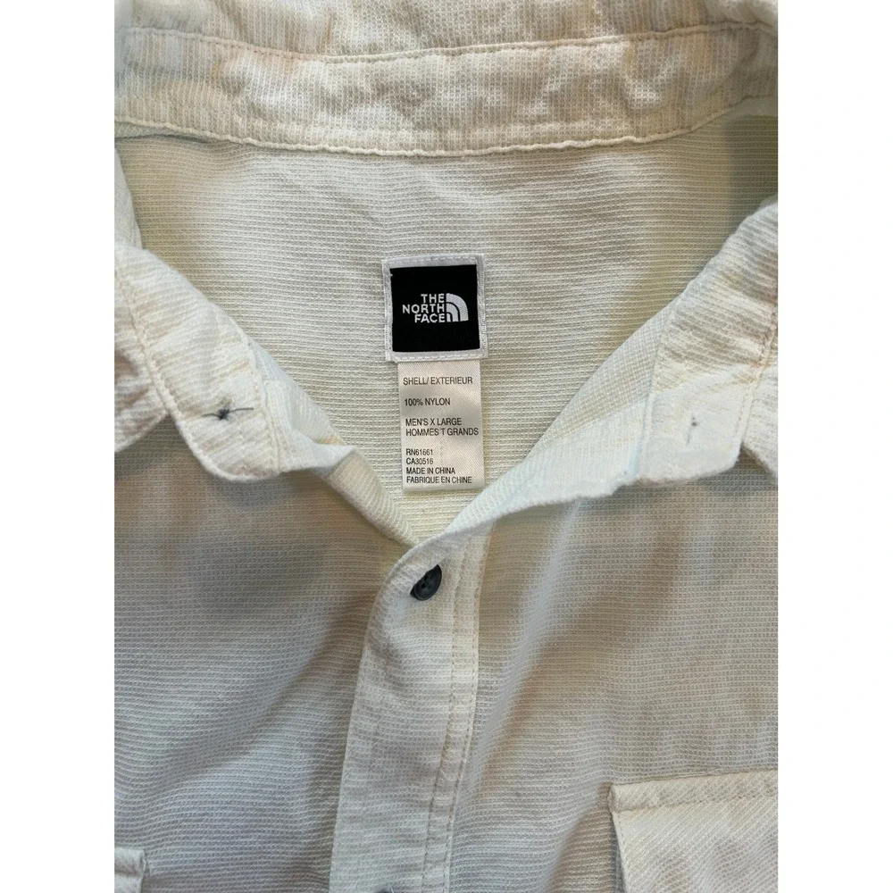 The North Face Mens XL Cream‎ Nylon Zip Pocket Outdoor Utility Long Sleeve Shirt